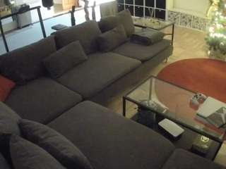 voyeurcam-julmodels-living-3