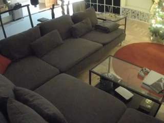 voyeurcam-julmodels-living-3