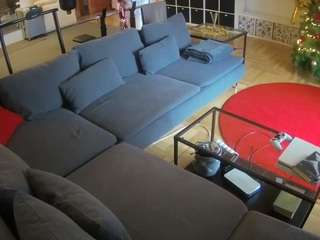 voyeurcam-julmodels-living-3