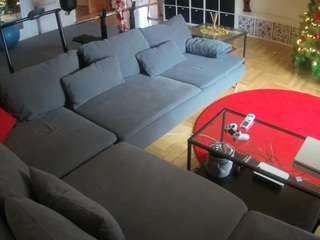 voyeurcam-julmodels-living-3