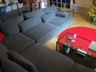 voyeurcam-julmodels-living-3