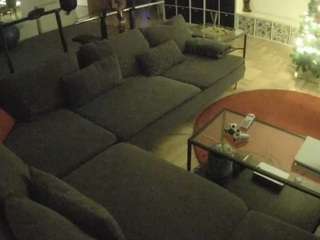 voyeurcam-julmodels-living-3