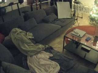 voyeurcam-julmodels-living-3