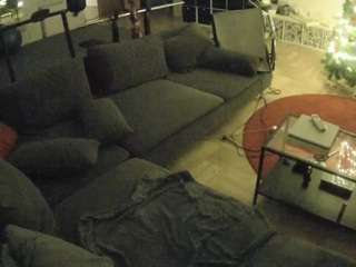 voyeurcam-julmodels-living-3