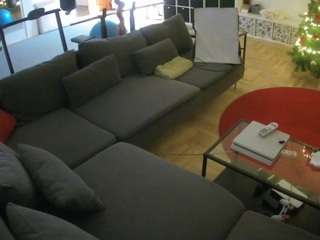 voyeurcam-julmodels-living-3