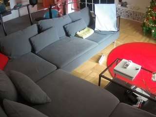 voyeurcam-julmodels-living-3