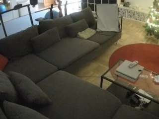 voyeurcam-julmodels-living-3