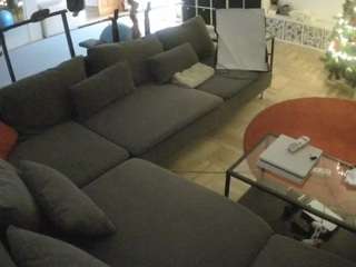 voyeurcam-julmodels-living-3