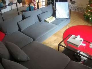 voyeurcam-julmodels-living-3