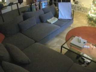 voyeurcam-julmodels-living-3