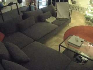voyeurcam-julmodels-living-3