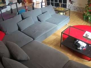 voyeurcam-julmodels-living-3