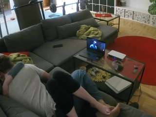 voyeurcam-julmodels-living-3 webcam