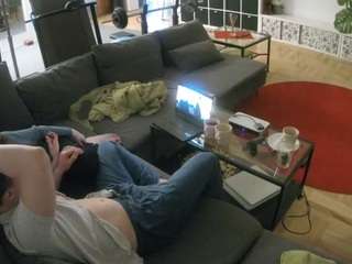 voyeurcam-julmodels-living-3 webcam