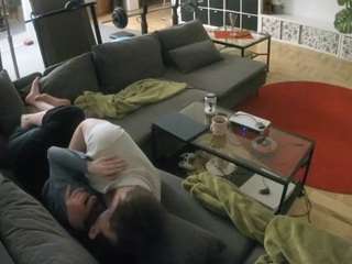 voyeurcam-julmodels-living-3 webcam