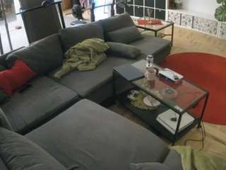 voyeurcam-julmodels-living-3 webcam