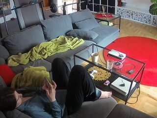 voyeurcam-julmodels-living-3 webcam
