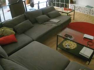 voyeurcam-julmodels-living-3 webcam