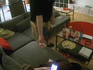 voyeurcam-julmodels-living-3 webcam