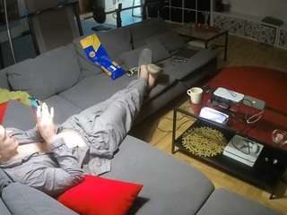 voyeurcam-julmodels-living-3 webcam