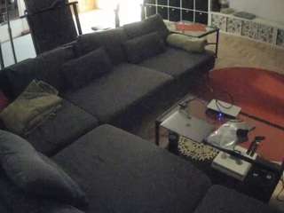 voyeurcam-julmodels-living-3