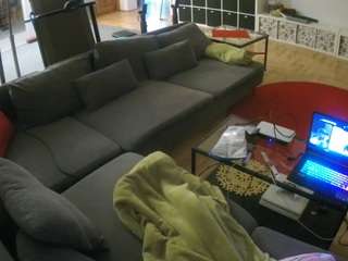 voyeurcam-julmodels-living-3 live cam profile