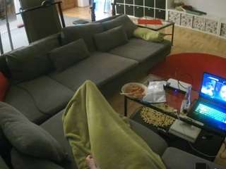 voyeurcam-julmodels-living-3 live cam profile