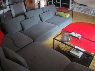 voyeurcam-julmodels-living-3 Pov live webcam