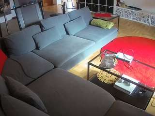 voyeurcam-julmodels-living-3 live cam profile