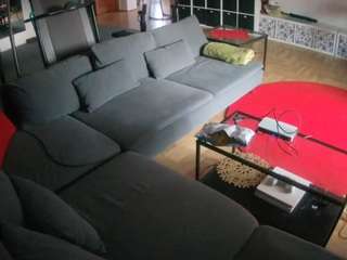 voyeurcam-julmodels-living-3