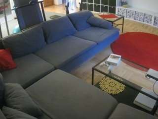 voyeurcam-julmodels-living-3