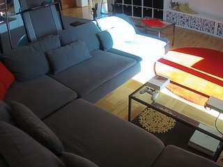 voyeurcam-julmodels-living-3