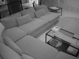 voyeurcam-julmodels-living-3