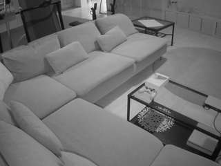 voyeurcam-julmodels-living-3