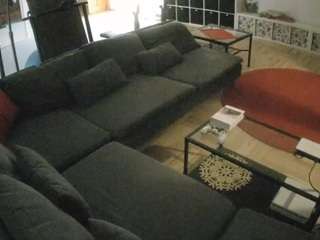 voyeurcam-julmodels-living-3