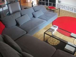voyeurcam-julmodels-living-3