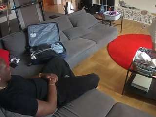 voyeurcam-julmodels-living-3 webcam