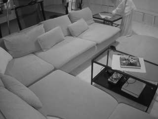 voyeurcam-julmodels-living-3