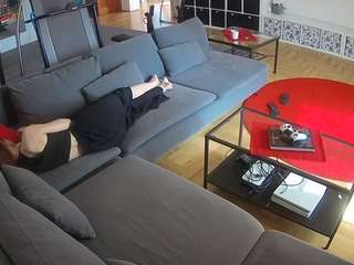voyeurcam-julmodels-living-3