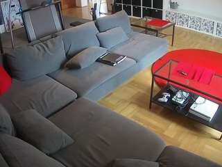voyeurcam-julmodels-living-3 webcam