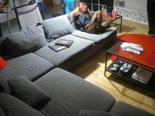 voyeurcam-julmodels-living-3 webcam