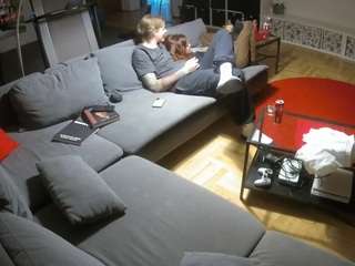 voyeurcam-julmodels-living-3 webcam
