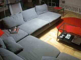 voyeurcam-julmodels-living-3 webcam