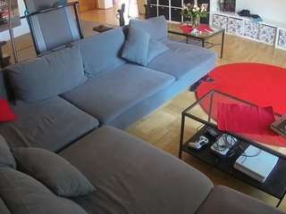 voyeurcam-julmodels-living-3