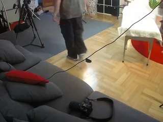 voyeurcam-julmodels-living-3 webcam