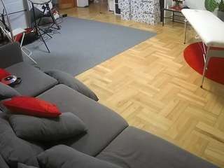 voyeurcam-julmodels-living-3 webcam