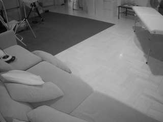 voyeurcam-julmodels-living-3 webcam