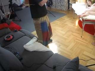 voyeurcam-julmodels-living-3