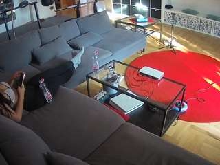 voyeurcam-julmodels-living-3 webcam