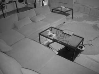 voyeurcam-julmodels-living-3 webcam